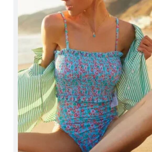 Sold & Stripes The Blue Vera Floral Print One Piece Swimsuit Women's Size XS - Picture 10 of 10